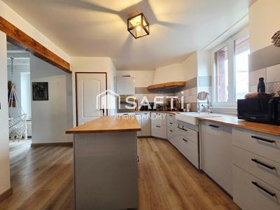 Maison - 102 m² - 6 pièces