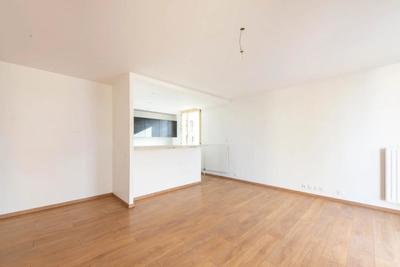 Appartement - 98 m² - 4 pièces