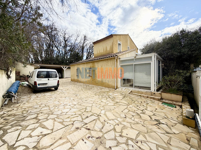 Maison - 140 m² - 5 pièces