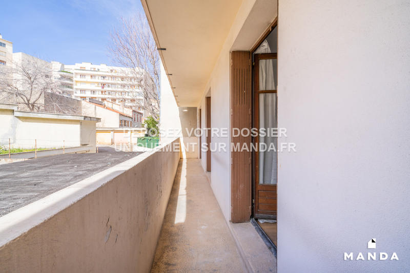 Chambre - 12 m² - 4 pièces