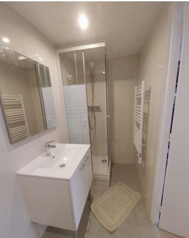 Studio - 16 m² - 1 pièce