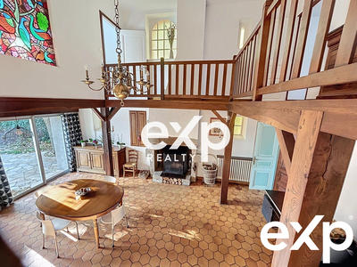 Maison - 158 m² - 6 pièces