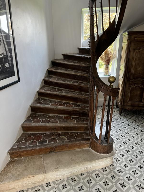 Maison ancienne - 211 m² - 7 pièces