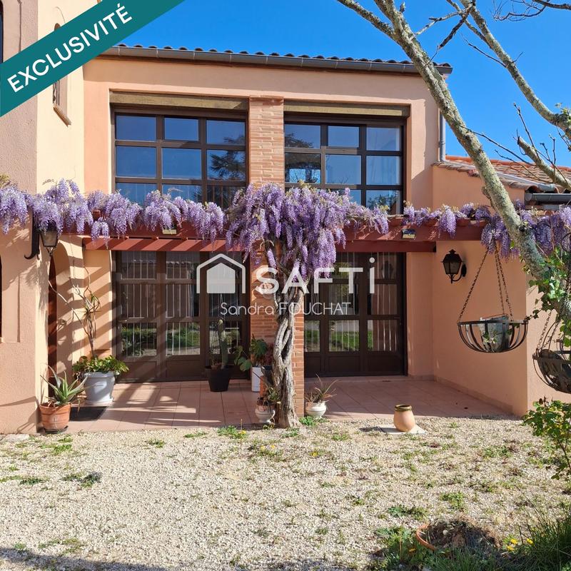 Maison - 252 m² - 7 pièces