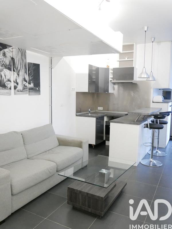 Maison - 231 m² - 8 pièces