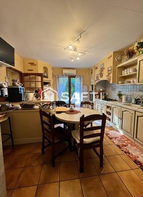 Bastide - 209 m² - 6 pièces