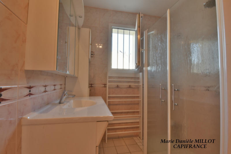 Maison - 115 m² - 6 pièces