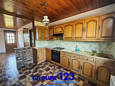 Maison - 85 m² - 4 pièces