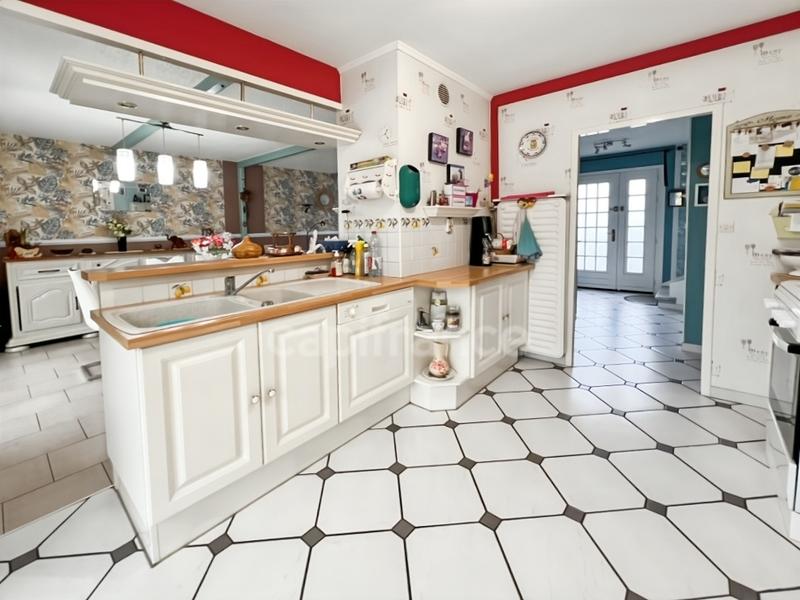 Maison - 106 m² - 5 pièces