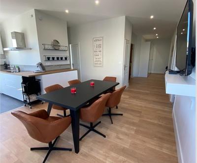 Appartement - 101 m² - 6 pièces