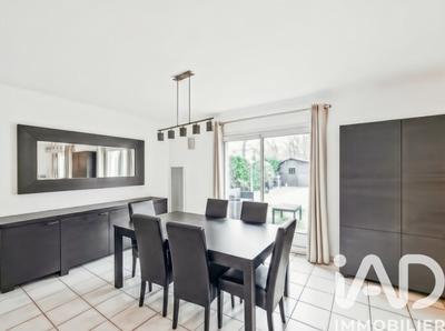 Maison - 133 m² - 6 pièces