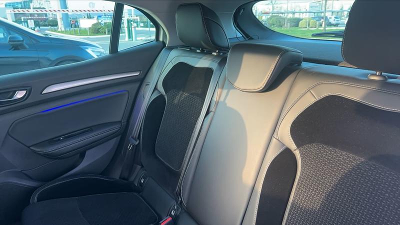 Renault Mégane IV 1.5 Blue dCi 115 Edc6 Intens - Automatique