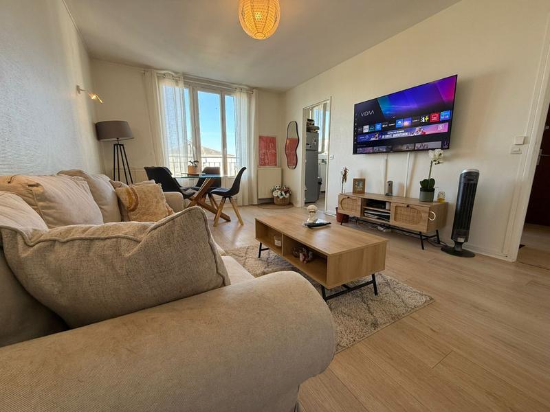 Appartement - 56 m² - 3 pièces