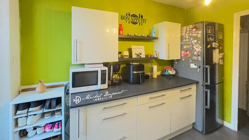 Maison - 249 m² - 15 pièces