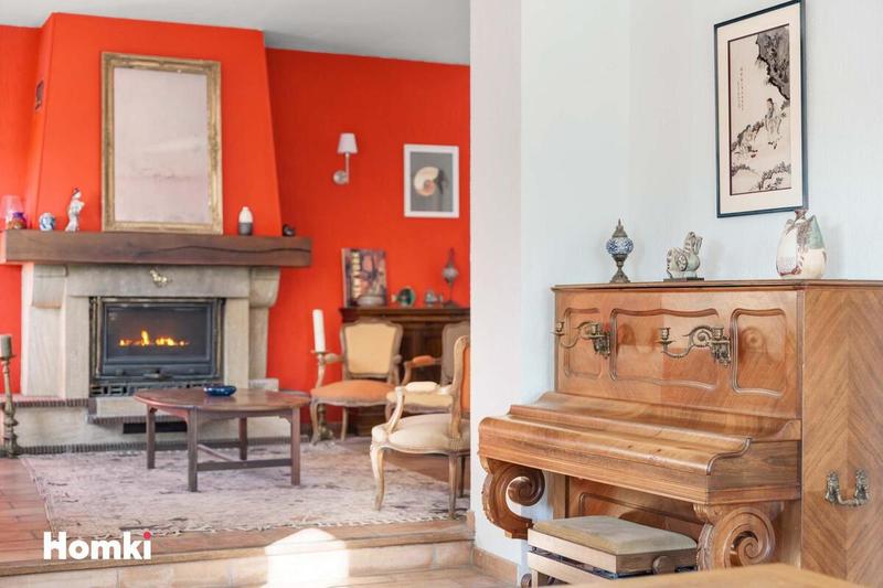 Propriété - 500 m² - 7 pièces