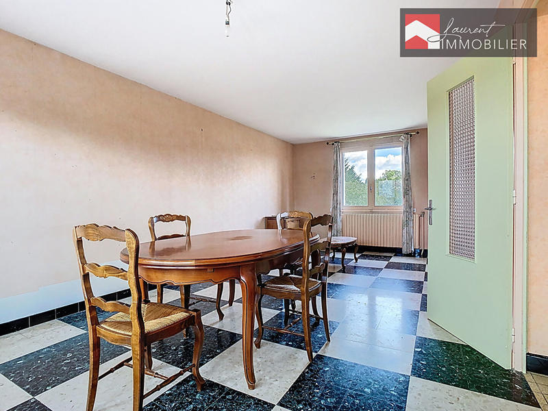 Maison - 160 m² - 6 pièces