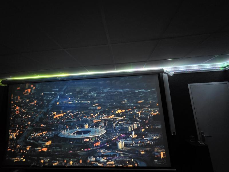 Maison - 245 m² - 9 pièces