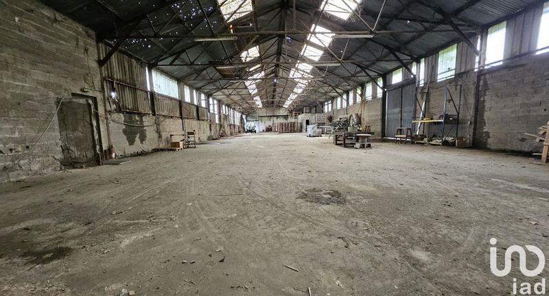 Local commercial - 1 765 m²