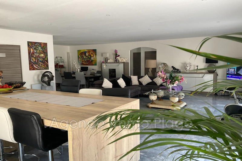 Demeure - 126 m² - 5 pièces