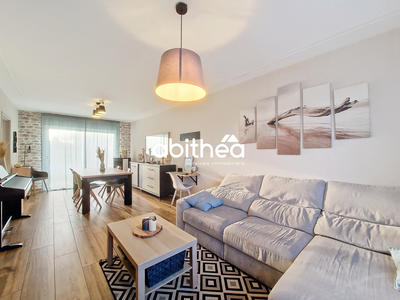 Maison - 98 m² - 4 pièces