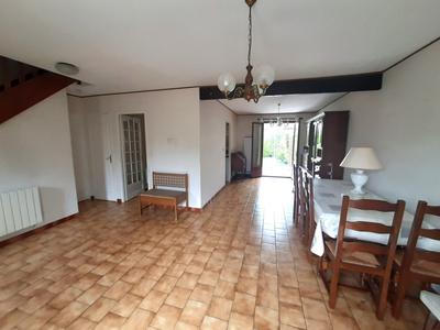 Maison - 87 m² - 5 pièces