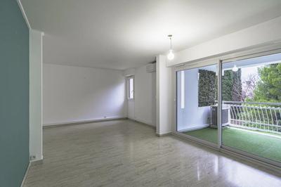 Appartement - 74 m² - 4 pièces