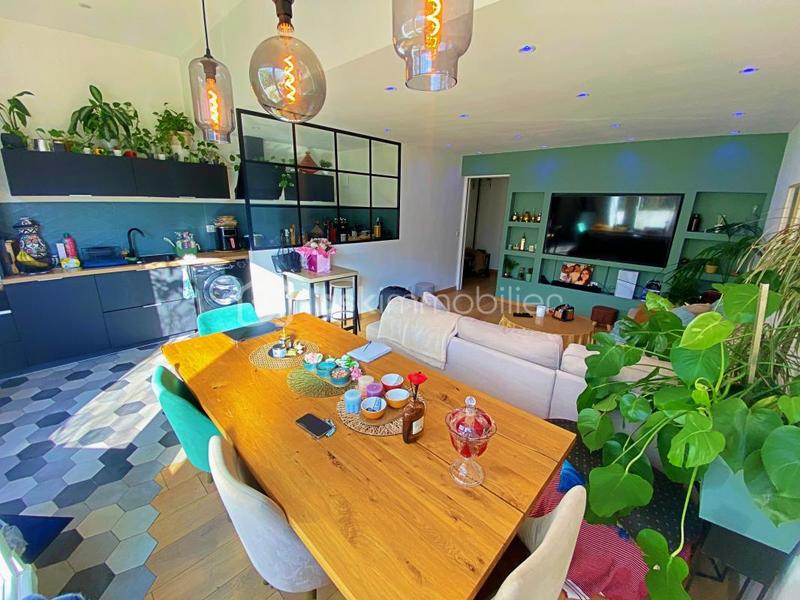 Duplex - 77 m² - 4 pièces