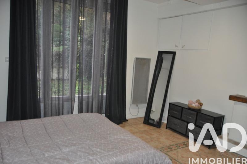 Maison de maîtres - 257 m² - 11 pièces