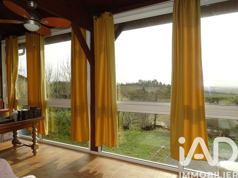 Maison - 204 m² - 6 pièces