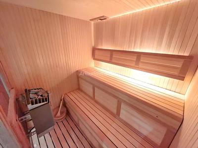 Maison - 210 m² - 5 pièces