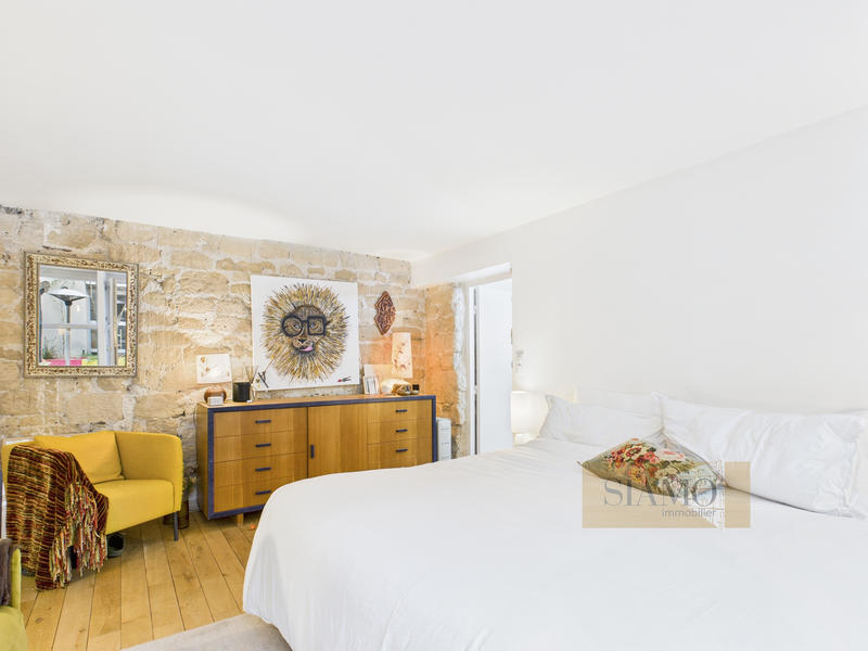 Appartement - 232 m² - 7 pièces