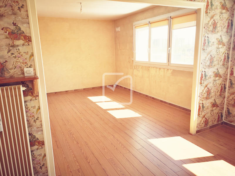 Appartement - 81 m² - 4 pièces