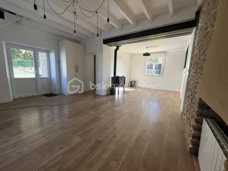 Maison en pierre - 100 m² - 4 pièces