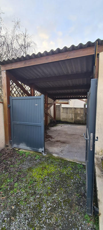 Parking / Garage - 15 m²