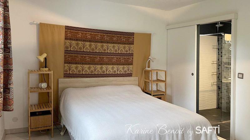 Maison - 99 m² - 5 pièces