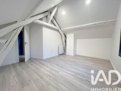 Maison - 202 m² - 6 pièces