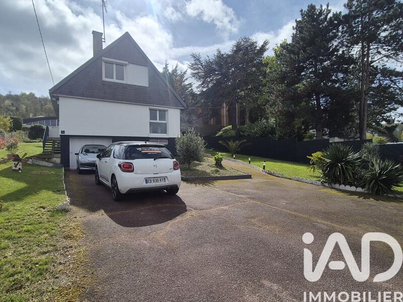 Maison - 100 m² - 6 pièces