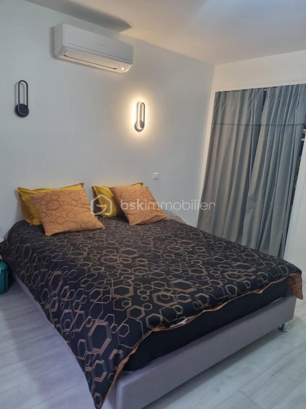 Maison traditionnelle - 110 m² - 5 pièces