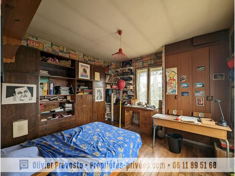 Maison - 180 m² - 8 pièces