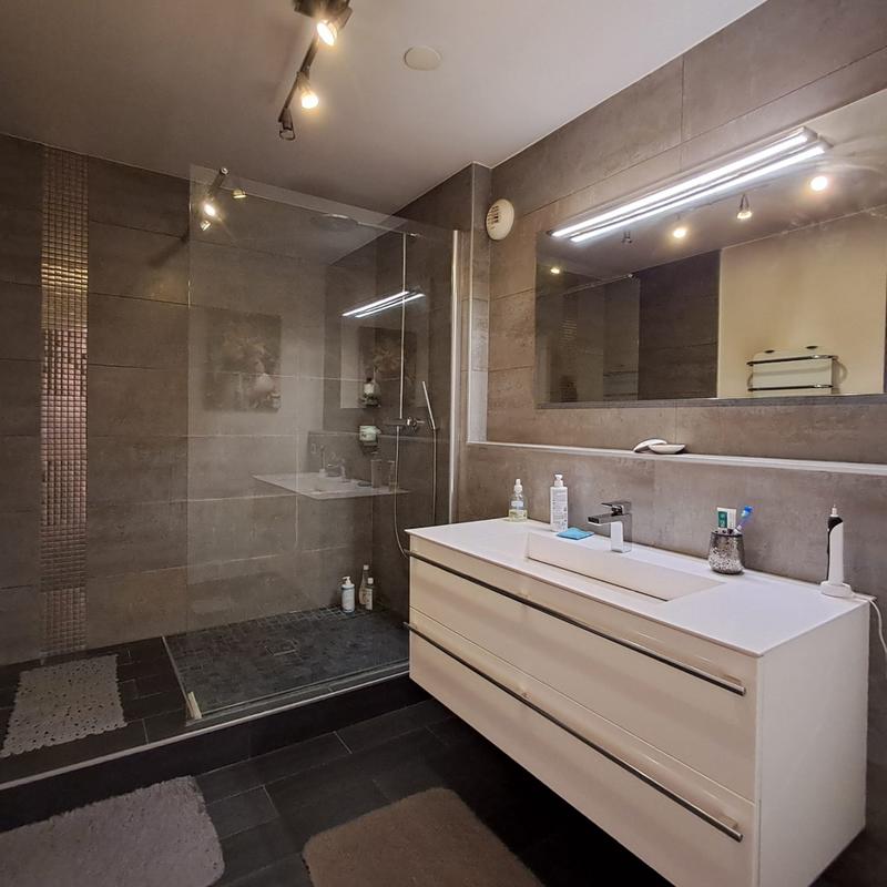 Appartement - 87 m² - 4 pièces