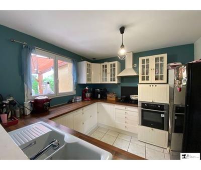 Maison traditionnelle - 93 m² - 5 pièces