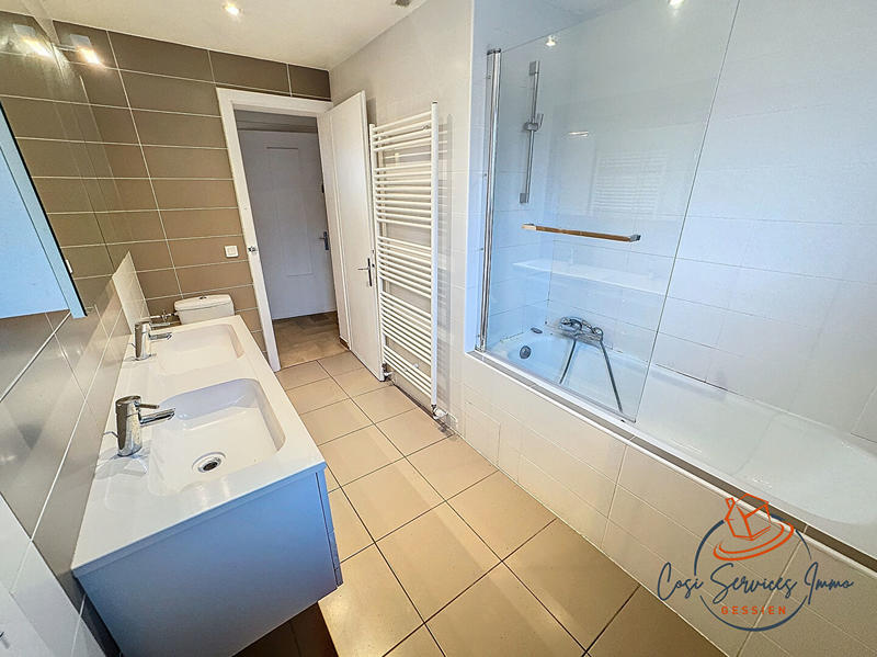 Maison - 127 m² - 5 pièces