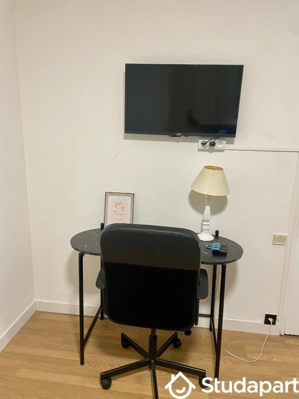 Chambre - 9 m² - 1 pièce