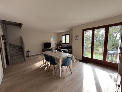 Maison - 91 m² - 5 pièces
