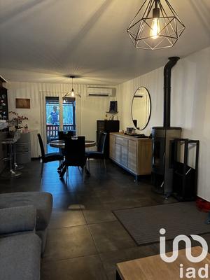 Maison - 95 m² - 4 pièces