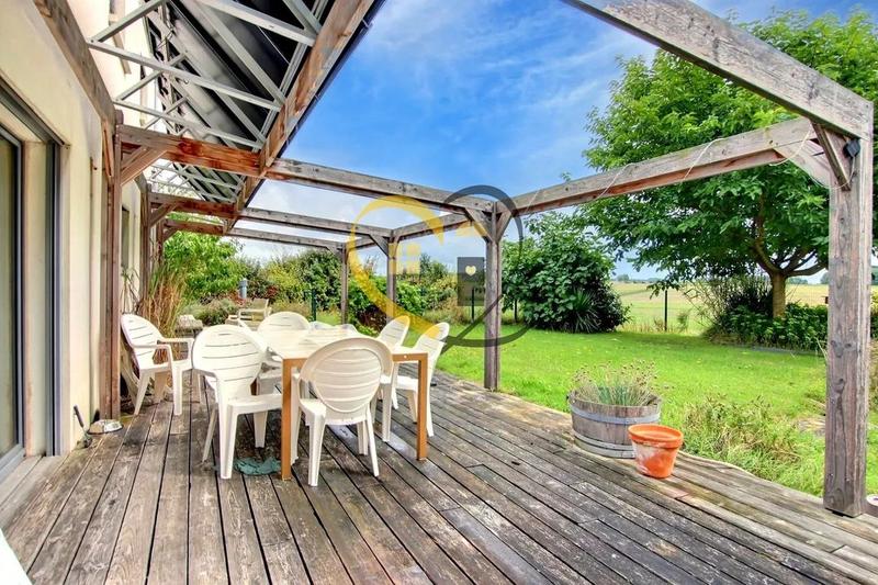 Maison - 147 m² - 6 pièces