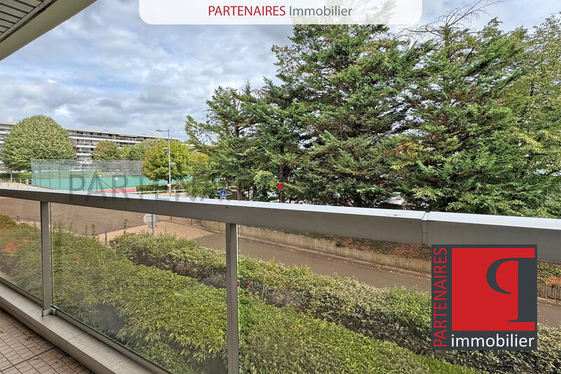 Appartement - 94 m² - 5 pièces