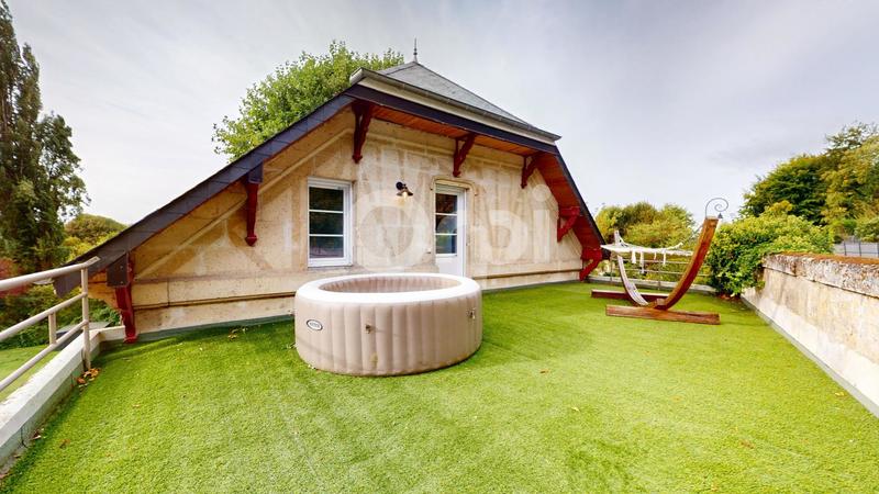 Maison - 140 m² - 6 pièces