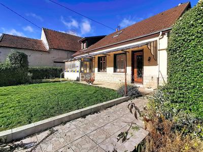 Maison ancienne - 115 m² - 5 pièces