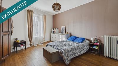 Maison - 240 m² - 6 pièces